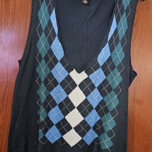 Sweater vest